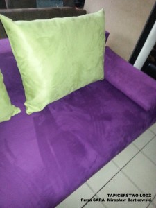 KANAPA DWUKOLOROWA TYPU SOFA wyk. TAPICERSTWO ŁÓDŹ firma SARA - Mirosław Bartkowski FOT. Joanna Wędrychowicz