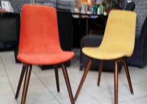 designerskie, kolorowe krzesełka wyk. własne