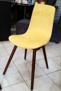 designerskie, kolorowe krzesełka wyk. własne