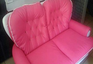 pikowana sofka do salonu kosmetycznego ROSE